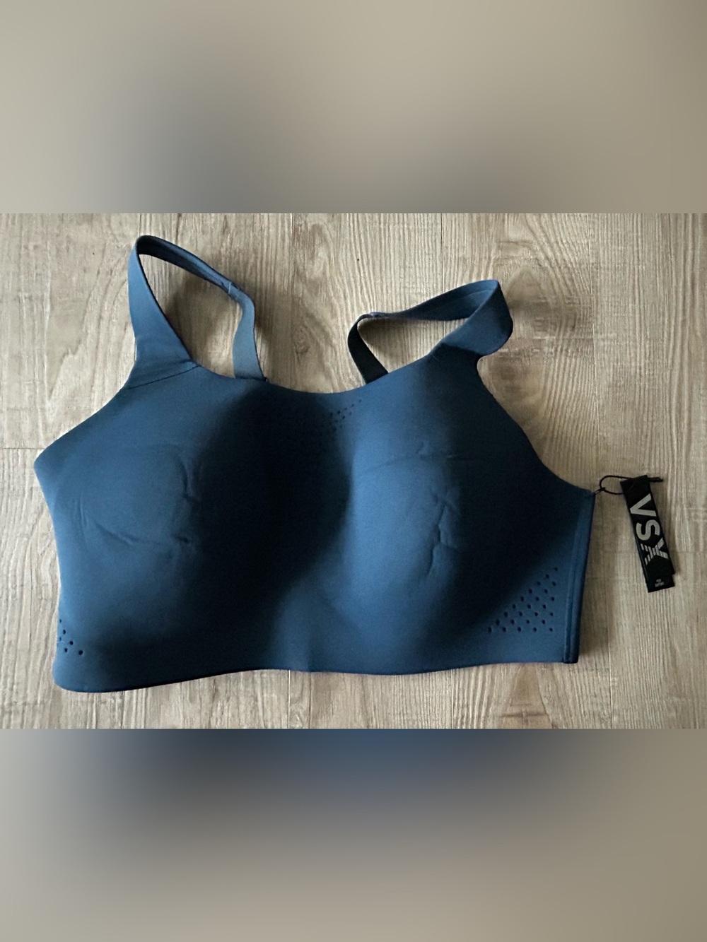 Victoria's Secret Featherweight Max Sports Bra